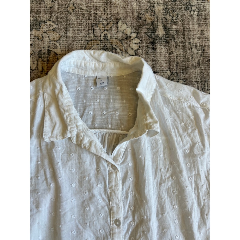 Old Navy Womens White Swiss Dot Button Down Short Sleeve Shirt XL Cap Sleeve - Picture 2 of 8